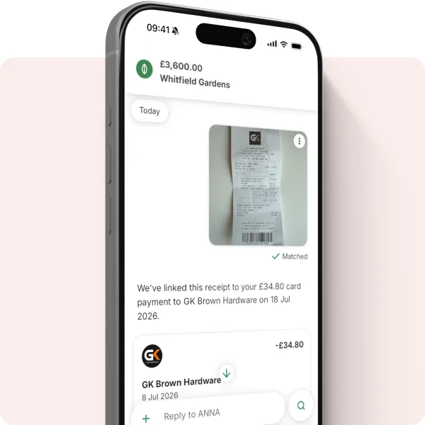 A photographed receipt in the ANNA app, matched to a card payment